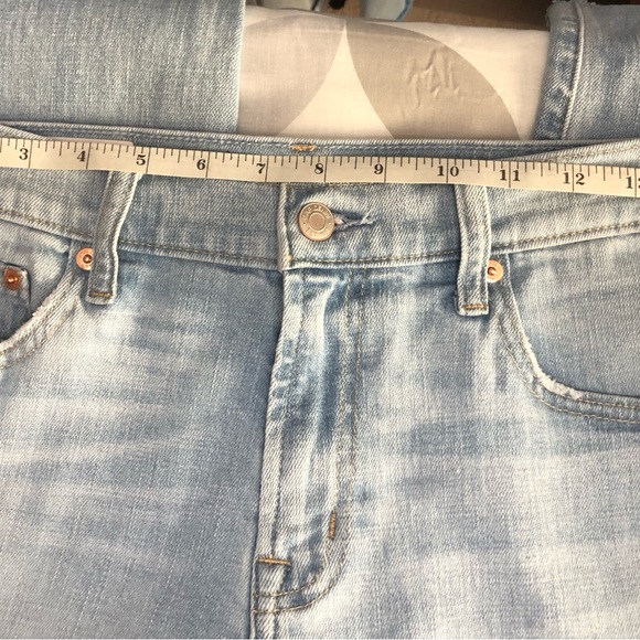 GAP Petite “Girlfriend Mid Rise” Light Blue Jeans - Picture 6 of 13